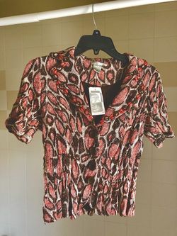 Alberto Makali Ladies Button Up (Has a $178 Market Value)