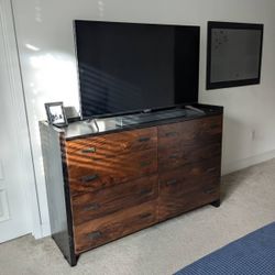 Brown dresser
