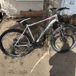 Dimondback Mountain Bike 