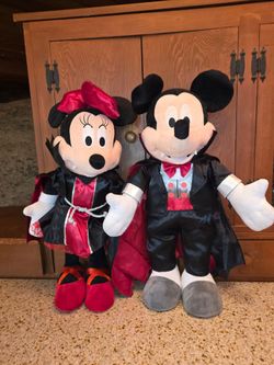 Mikey and Minnie Dracula