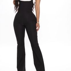 Women’s Fashion Nova Sz XL Black Suspender Overalls NEW