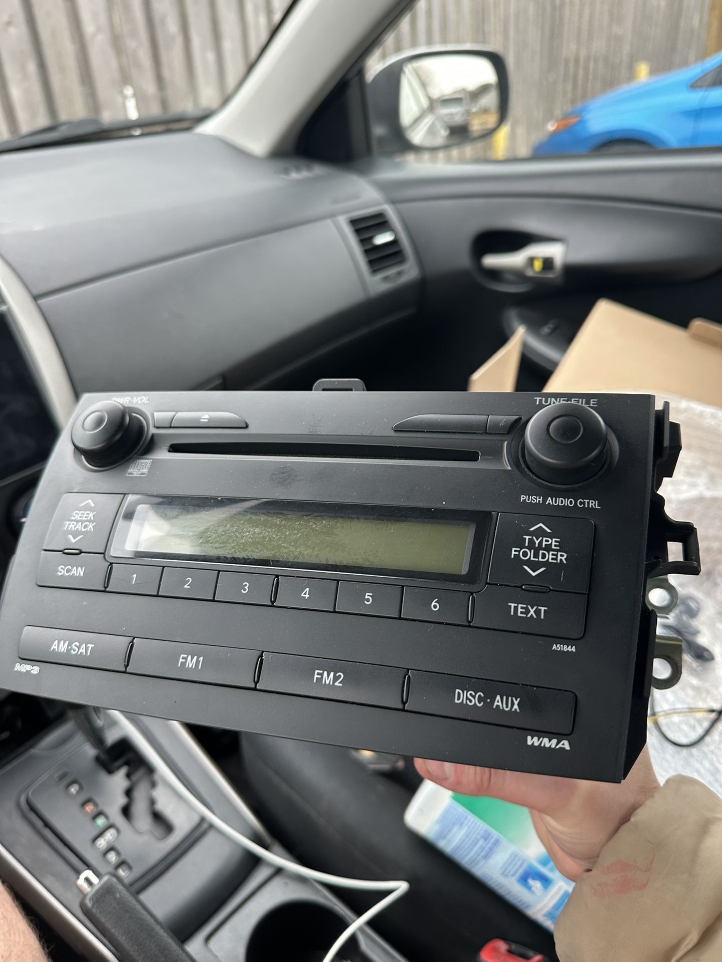 Reproductor Original De Corolla 2009