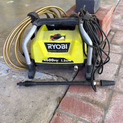 Ryobi Pressure washer —electric 