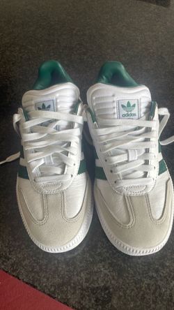 Adidas US 6 Tennis Shoes