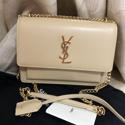 Ysl With Gold Chain for Sale in Pasadena, CA - OfferUp