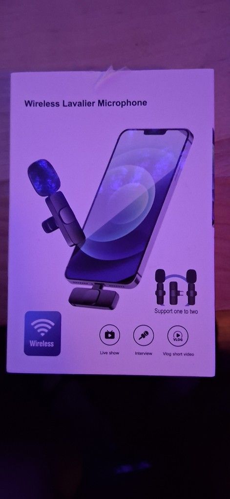  Wireless Lavalier  Microphone For IPhone