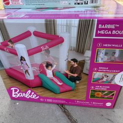 Barbie Bounce House with Extra-Wide Slide, Mesh Walls and Blower, Indoor/Outdoor, Ages 3+