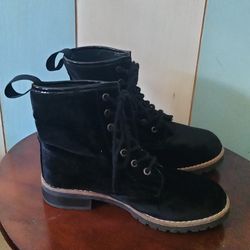 Black Heel Boots