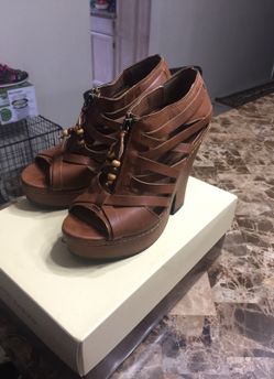 Wedge Ladies Shoes Franco Sarto American Eagle. Brown Size 7 1/2. Brand New..