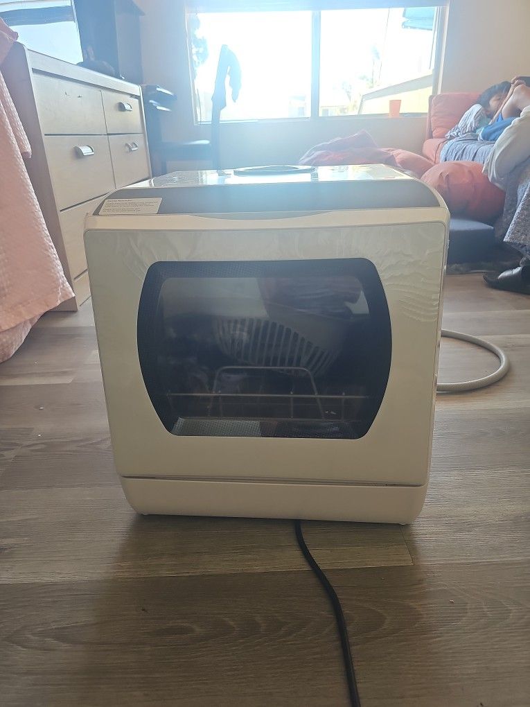 Portable Dishwasher.