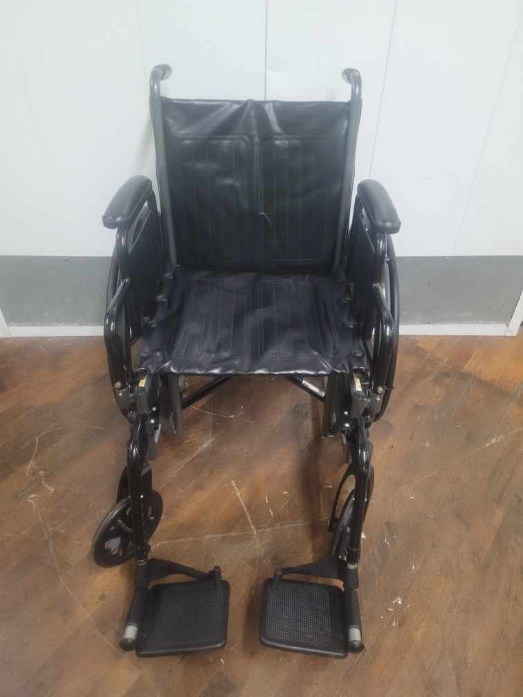 WHEELCHAIR 18" STANDARD w/FOOT RESTS NEW CONDITION
