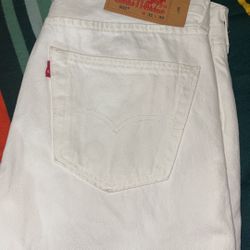 Levis Jean