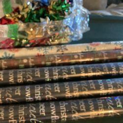 Wrapping paper and bows