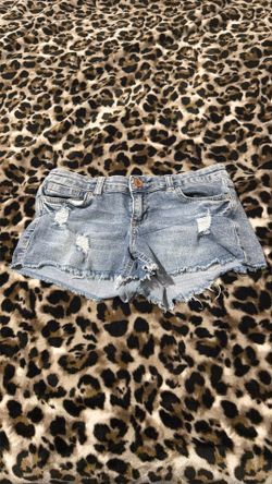Low rise jean shorts