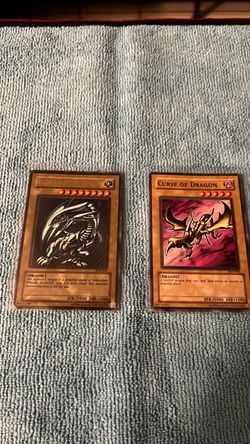 Blue eyes white dragon