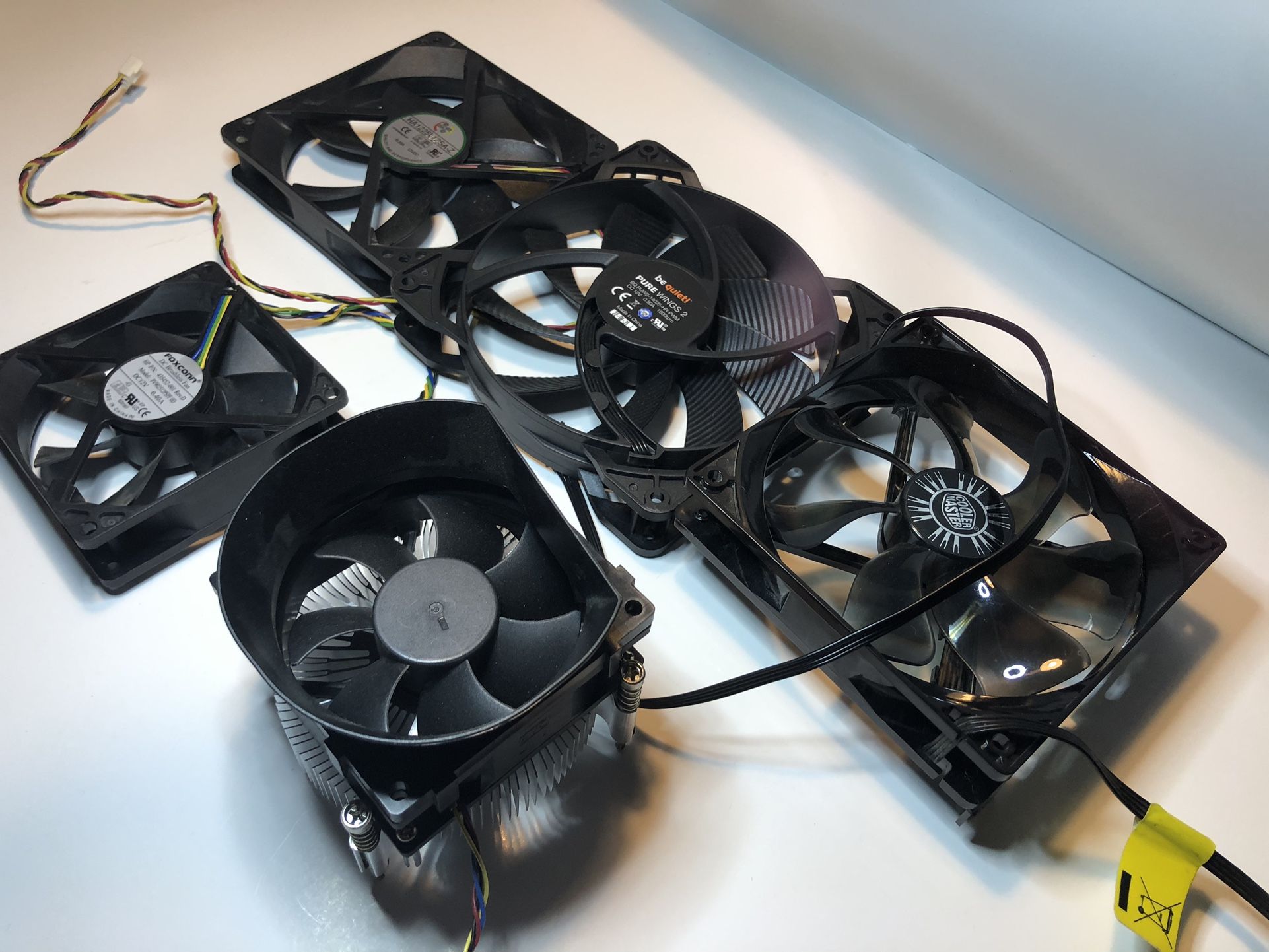 PC FAN LOT READ DESC