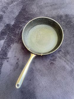 Cast iron skillet