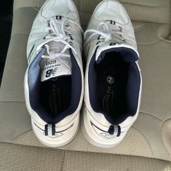 Men’s New balance 608 V5 Size 14/4E