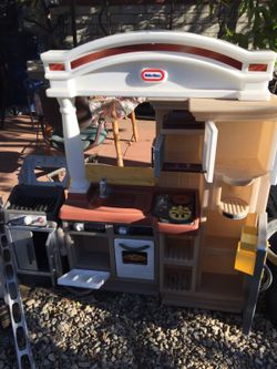 Kitchen make noise the barbecue