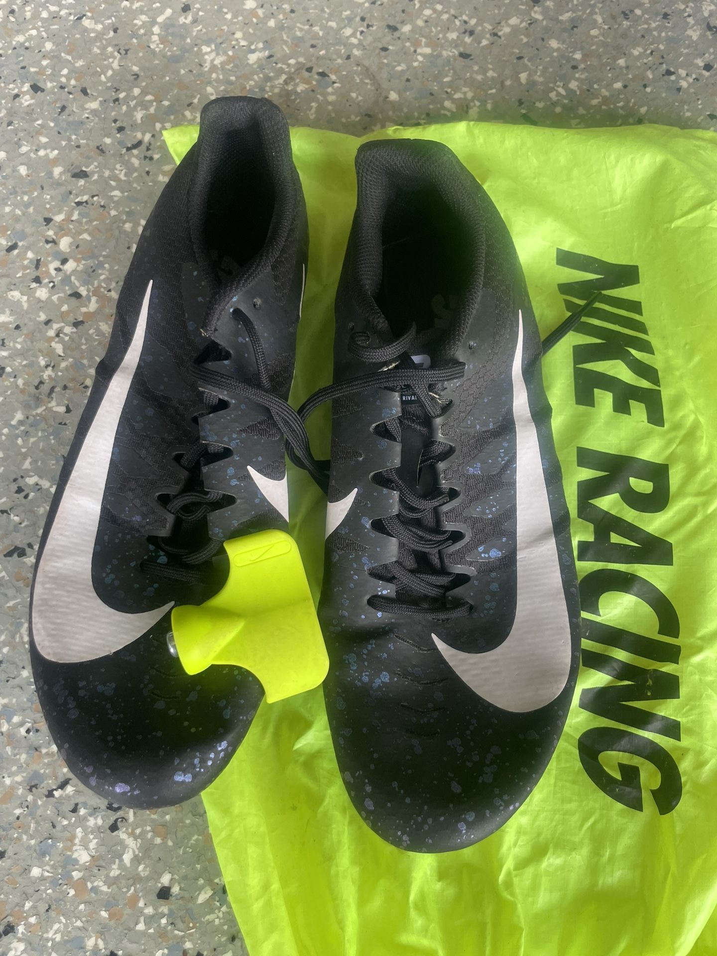 MEN’S Track Cleats 10.5 $25