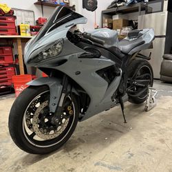 R1 Yamaha 2004