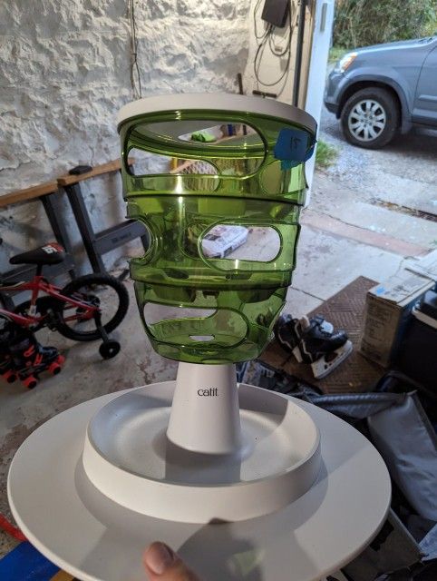 Catit Food Tree slow Feeder