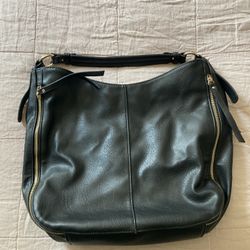 Black Purse 