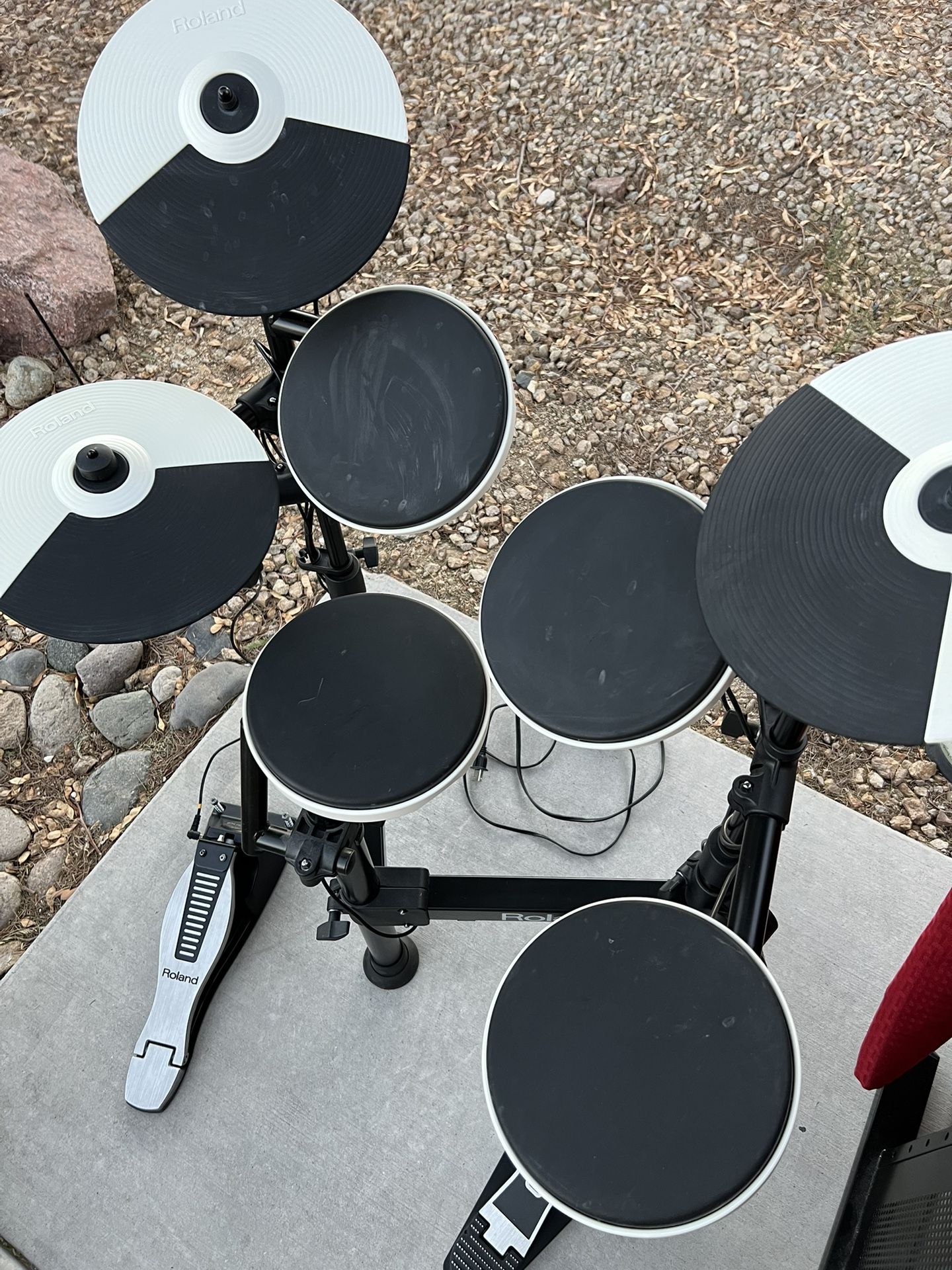 Roland TD-4KP Drum Set