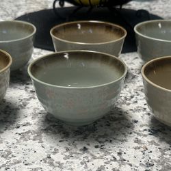 World Market Set Of Six Cereal / Snack Bowls. Full Description In Photos