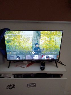 Onn tv powered by Vizio 24 inch tv