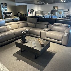 6PC Leather Power Reclining And Power Headrest Sectional 