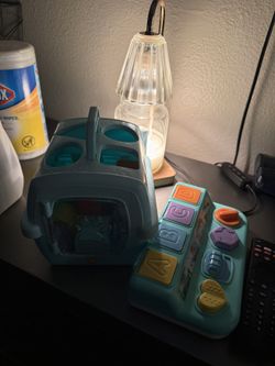 Shape Sorter And Pop Up Toy