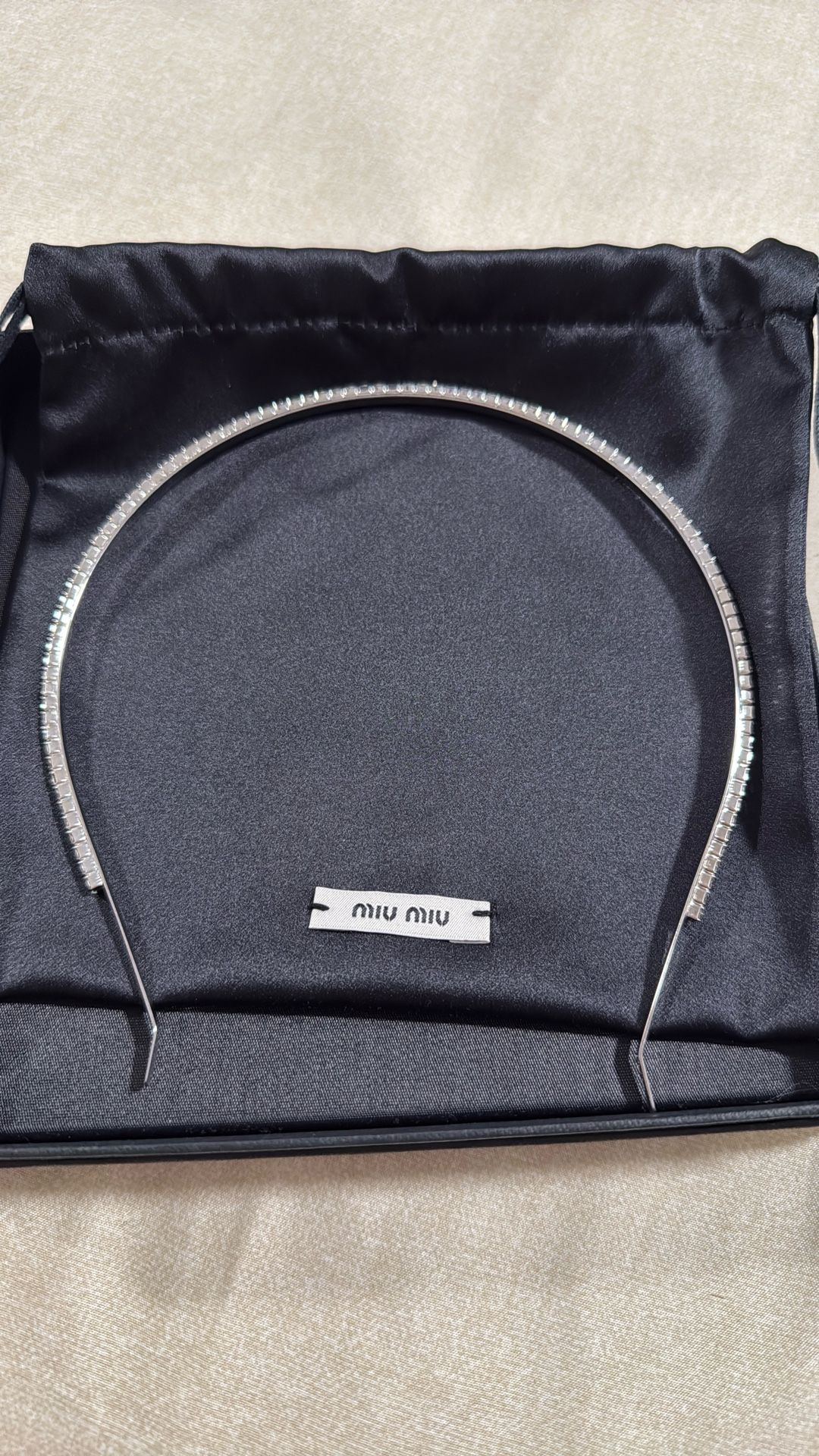 Miu Miu Crystal Headband display picture 2