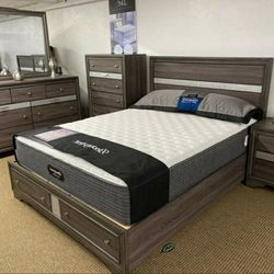 Regata Gray Storage Platform Bedroom Set