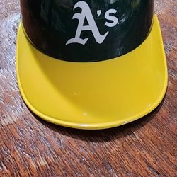Oakland Athletics mini helmet