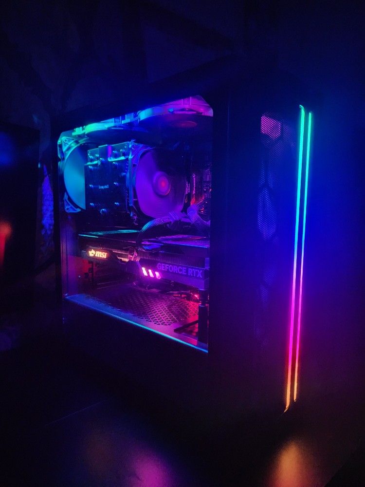 Gaming PC - 4070ti - 64gb - Ryzen 9 5900x 3.7 Ghz 12 Core