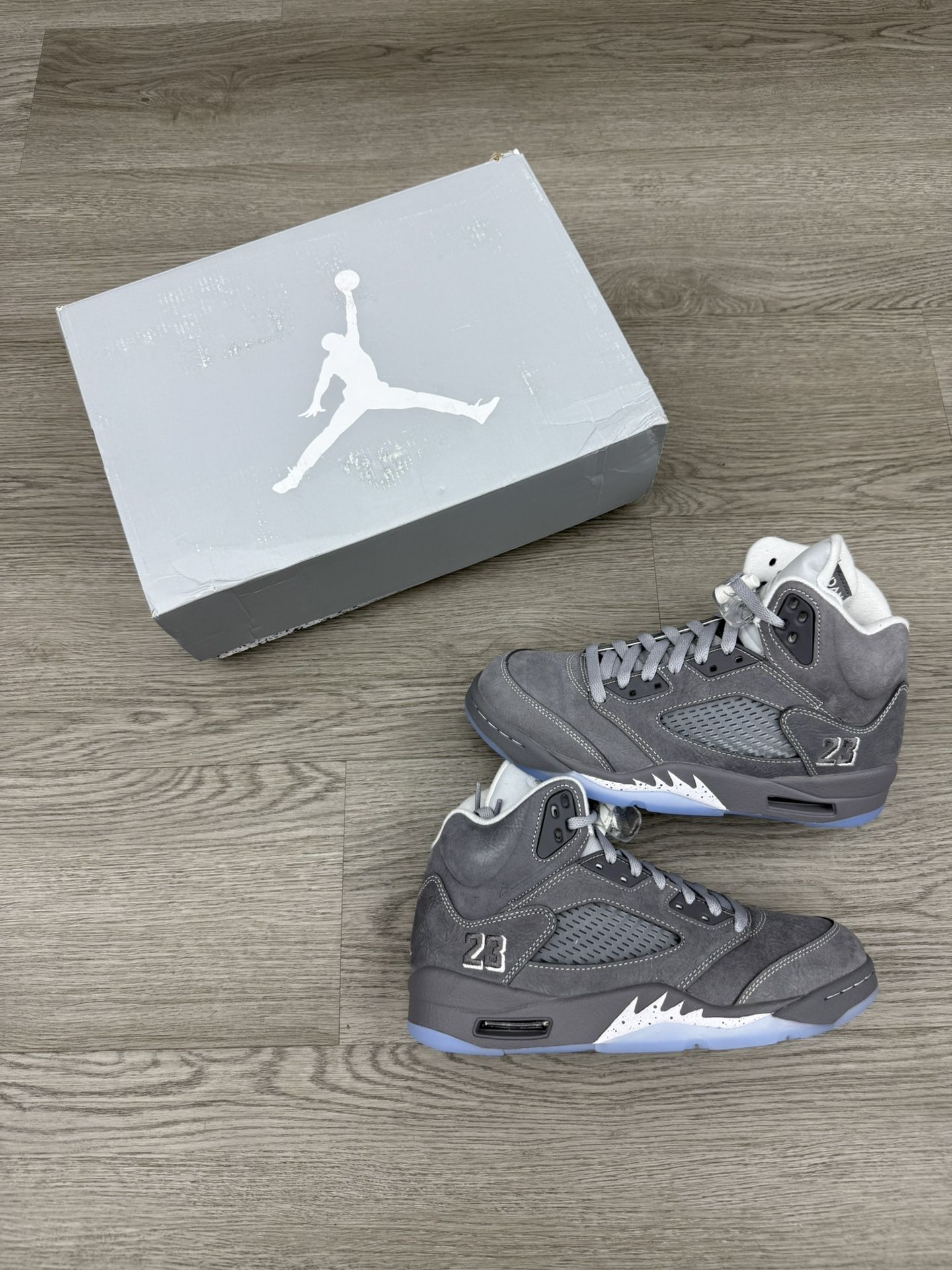 Jordan 5 Wolf Grey