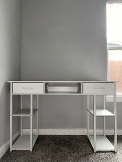 Desk w Drawers and Storage Shelves