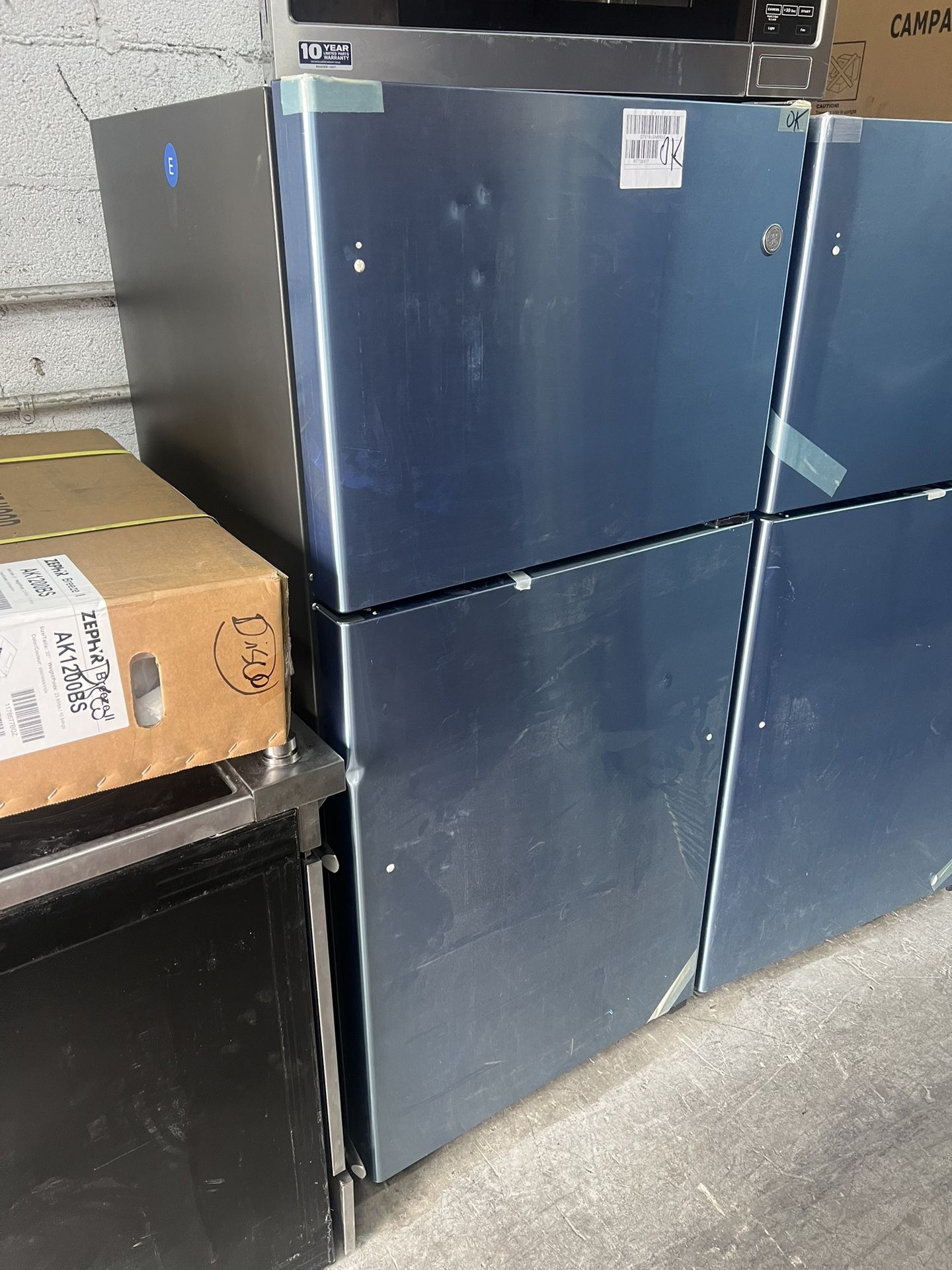 GE TOP FREEZER REFRIGERATOR