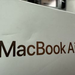 M1 Apple Macbook