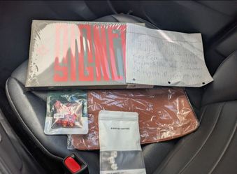 Keykobo keycaps, keyboard mat, mode envoy (plates only), few switches