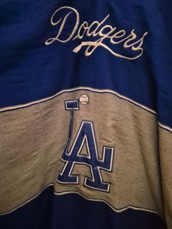 Dodger poncho