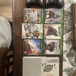Xbox one s bundle with discs and controllers
