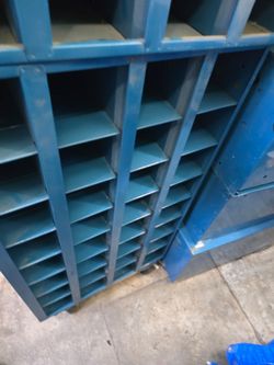 Pigeon Hole Bin Rack Shelving Unit