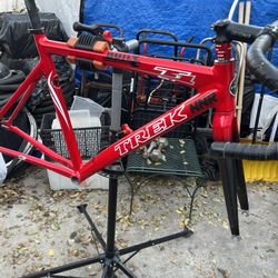 Trek t1 track frame size  52