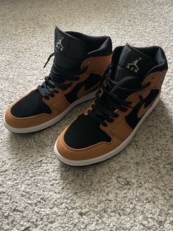 Men's Nike Jordan shoes, size 9.5