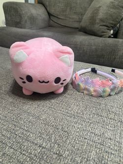 Squishy stuffed toy and 2 sparkle headbands
