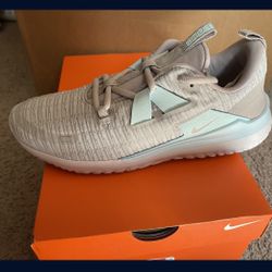 Nike New