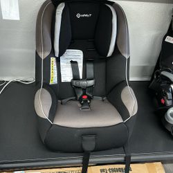Brand New Safety 1st Baby Car Seat