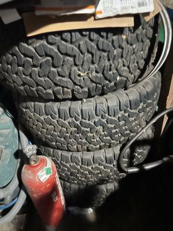 BFG AT 33x12.50r15